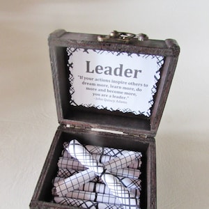 Boss Scroll Box - Leadership Quotes in a Wood Box - Boss Gift - Boss Day Gift - Boss Birthday Gift - Boss Christmas Gift