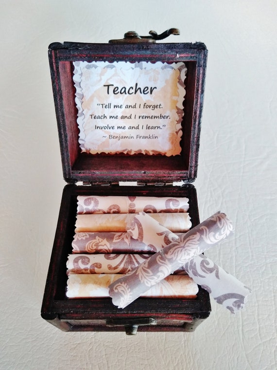 Teacher Scroll Box, Teacher Quotes in a Wood Box - Teacher Gift - End of Year Gift - Teacher Appreciation - Teacher Birthday - Christmas