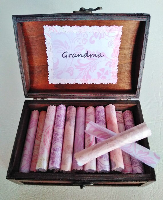 Grandma Scroll Box - sweet quotes about grandmas in a beautiful chest - Grandma Birthday Gift - Grandma Christmas  - Meemaw Gift - Nana Gift