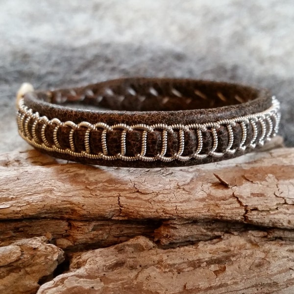Tenntrådsarmband, Leather bracelet, Sami craft, Brown leather, Scandinavian craft
