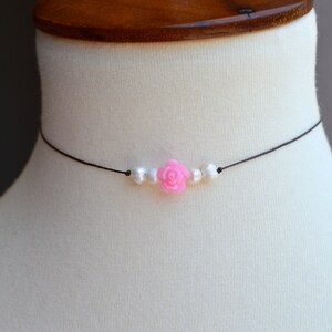 Dainty choker/ String choker/ Flower choker/ Cord choker/ Simple necklace/ Minimalist necklace/ Everyday necklace/ Boho choker/ Summer.