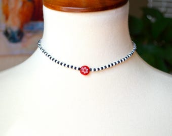 Black & White Flower Choker: Minimalist Boho Necklace