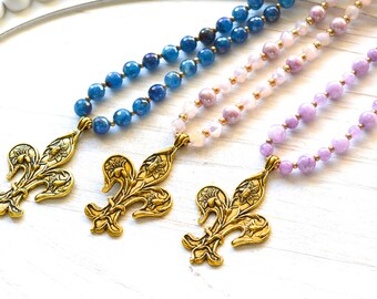 Blue Agate Beaded Necklace: Vintage French Style Gemstone Pendant