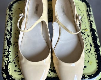 Vintage Archive Prada Early 2000s Black Leather Kitten Heel Mules