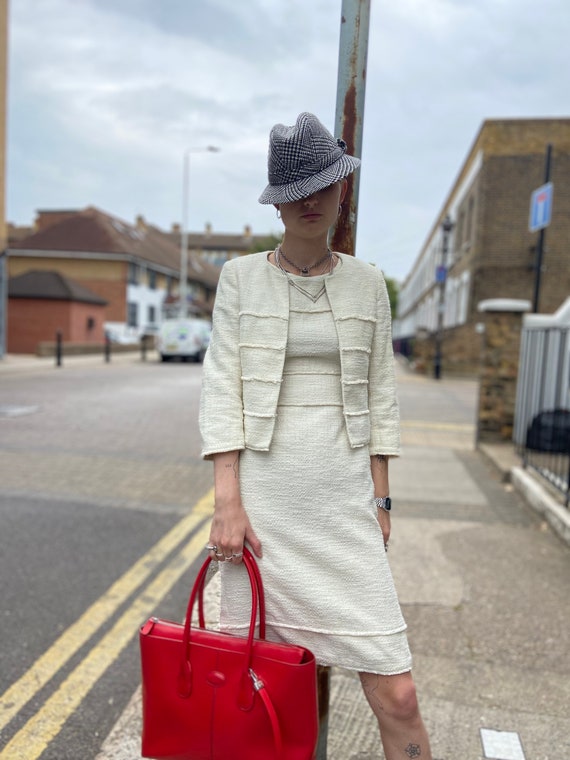 Authentic vintage 2000s Jaeger cream Dress/ jacket su… Gem