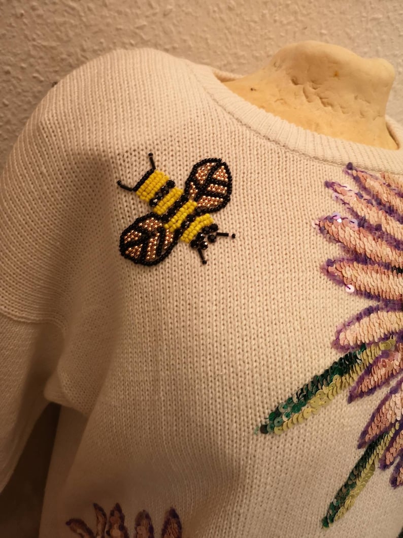 Authentic vintage sequined floral bumble bee beaded cream jumper