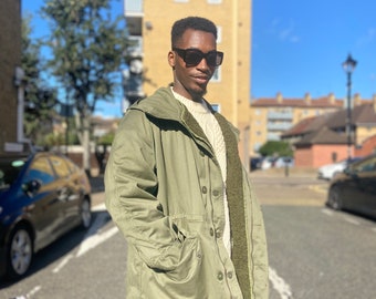 Authentic vintage Mens unisex army  Villefranche 1980 army fleece lined over coat