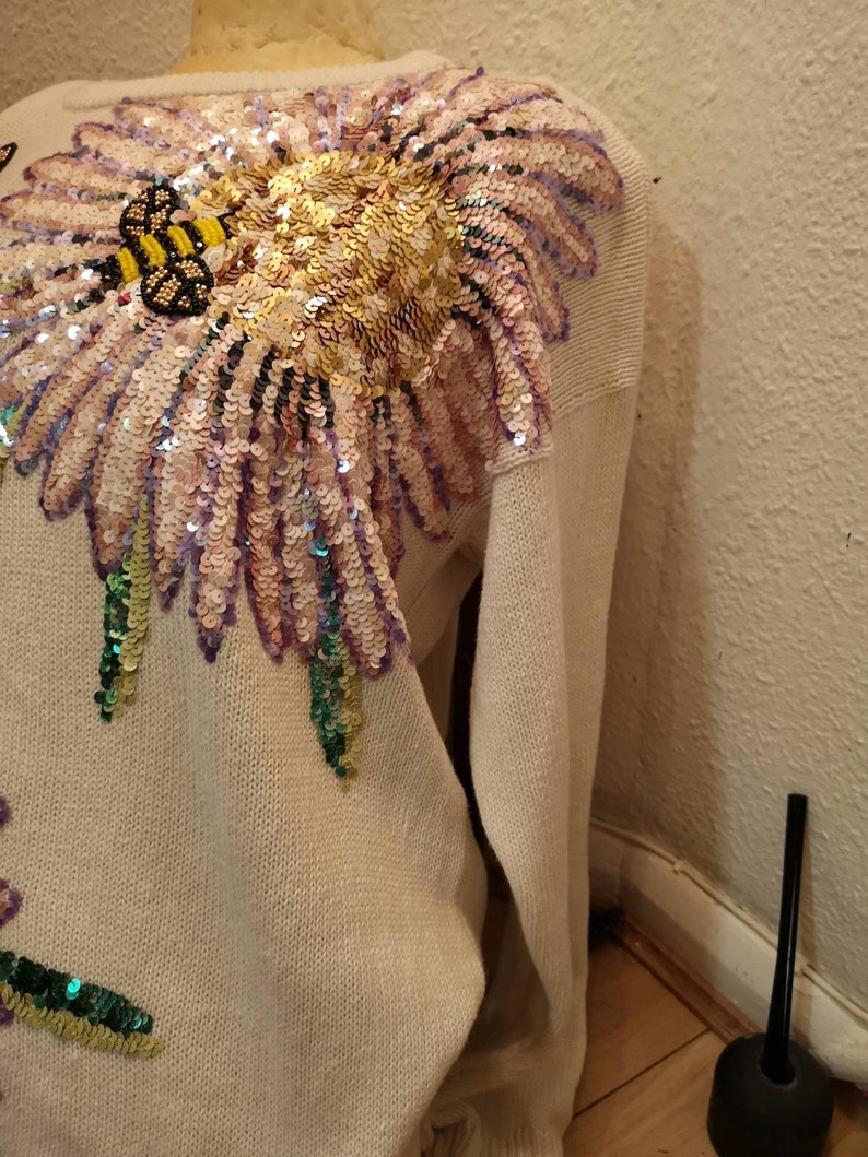 Authentic vintage sequined floral bumble bee beaded cream jumper