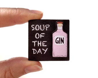 Quirky gin brooch - Gin lover gift - Pink gin badge