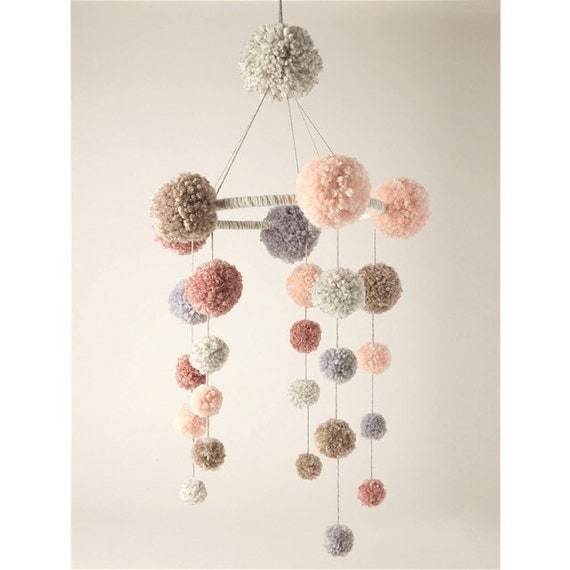 pom pom crib mobile