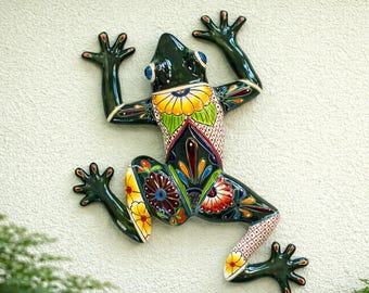 Large Talavera Frog, Hand Painted Green Ceramic Frog, Colorful Mexican Pottery, Decorative Frog Garden & Home Decor, Mexican Folk Art 21" L
