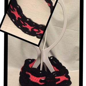 Interlocked Chain Infinity Scarf
