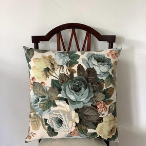 Sanderson "Chelsea" Vintage Linen Fabric Cushion