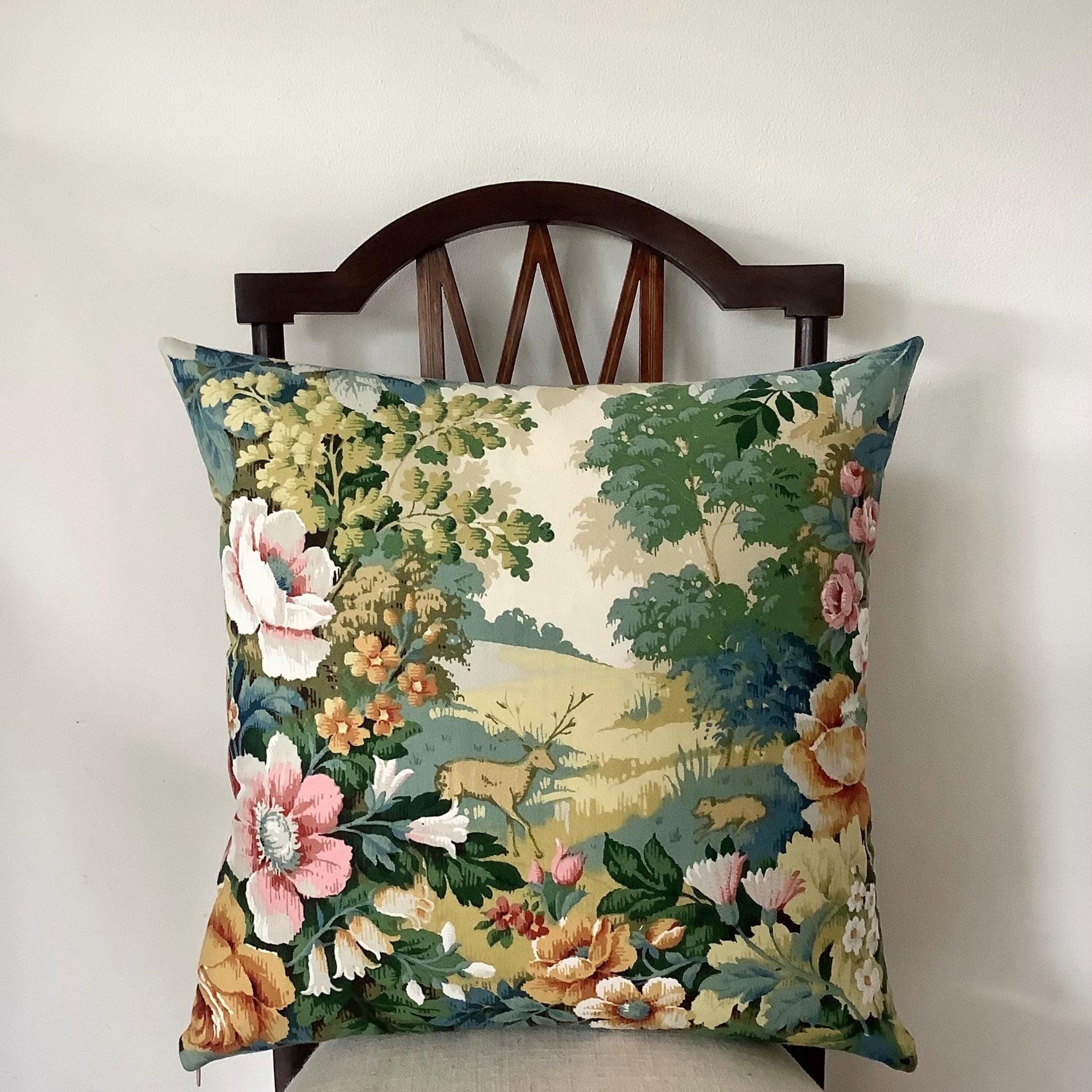The Chateau Angel Strawbridge NOUVEAU WALLPAPER Tapestry Multi Bedding - View #10