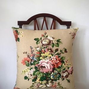 Vintage Floral Linen Cushion
