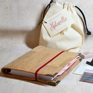 Organizer A5 in sughero naturale e Liberty – Agenda 2025, budget, ricette, lista delle cose da fare – Fatto a mano ed elegante, diario classico senza tempo