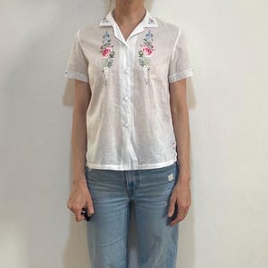 60s Sheer Cotton Hand Embroidered White Cotton Short Sleeve Summer Blouse