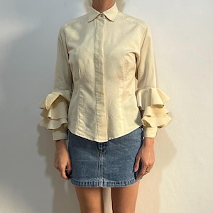 70s Kenzo Ecru Silk Triple Ruffled Sleeve Cuff Button Up Fitted Blouse