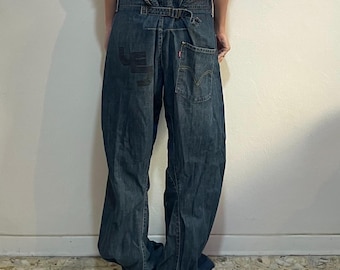 Vintage Levi's Engineered Loose Cut Jeans Cinch Back / American
