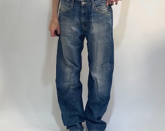 Y2K Levis Engineered Jeans 36x34 Twisted Seam Barrel Leg, Buckle