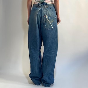 Y2K Levis Engineered Jeans Twisted Seams Buckle Back Barrel Leg