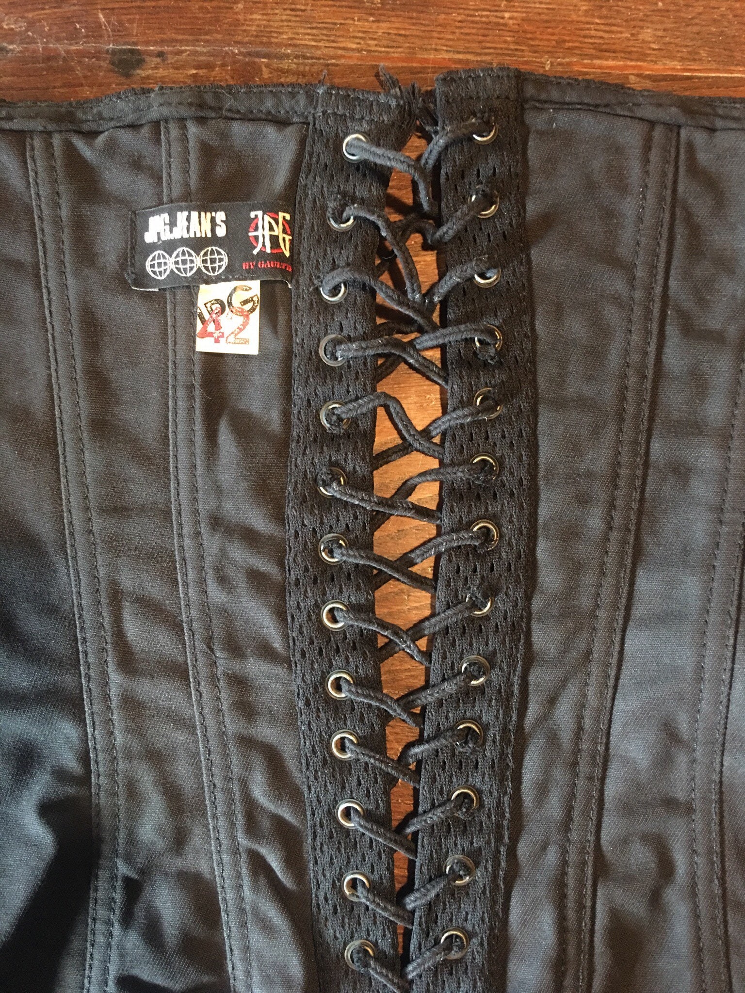 Jean Vintage Jean Paul Gaultier - Taille 29 - Laçage Corset - Années 1990 - Occasion Très Bon état
