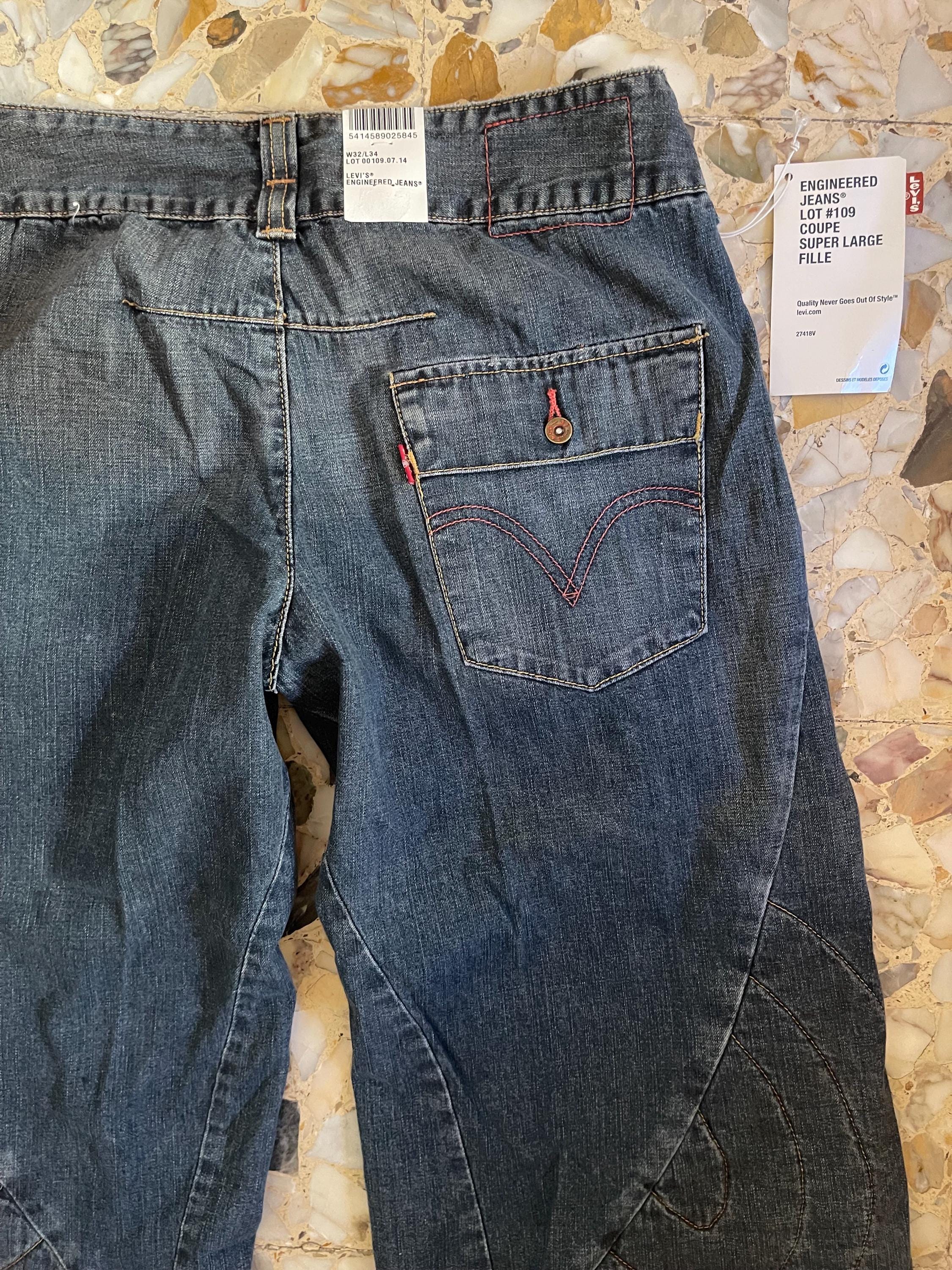 Y2K Levis Red Engineered Jeans NWT Twisted Seams Wide Flare Leg