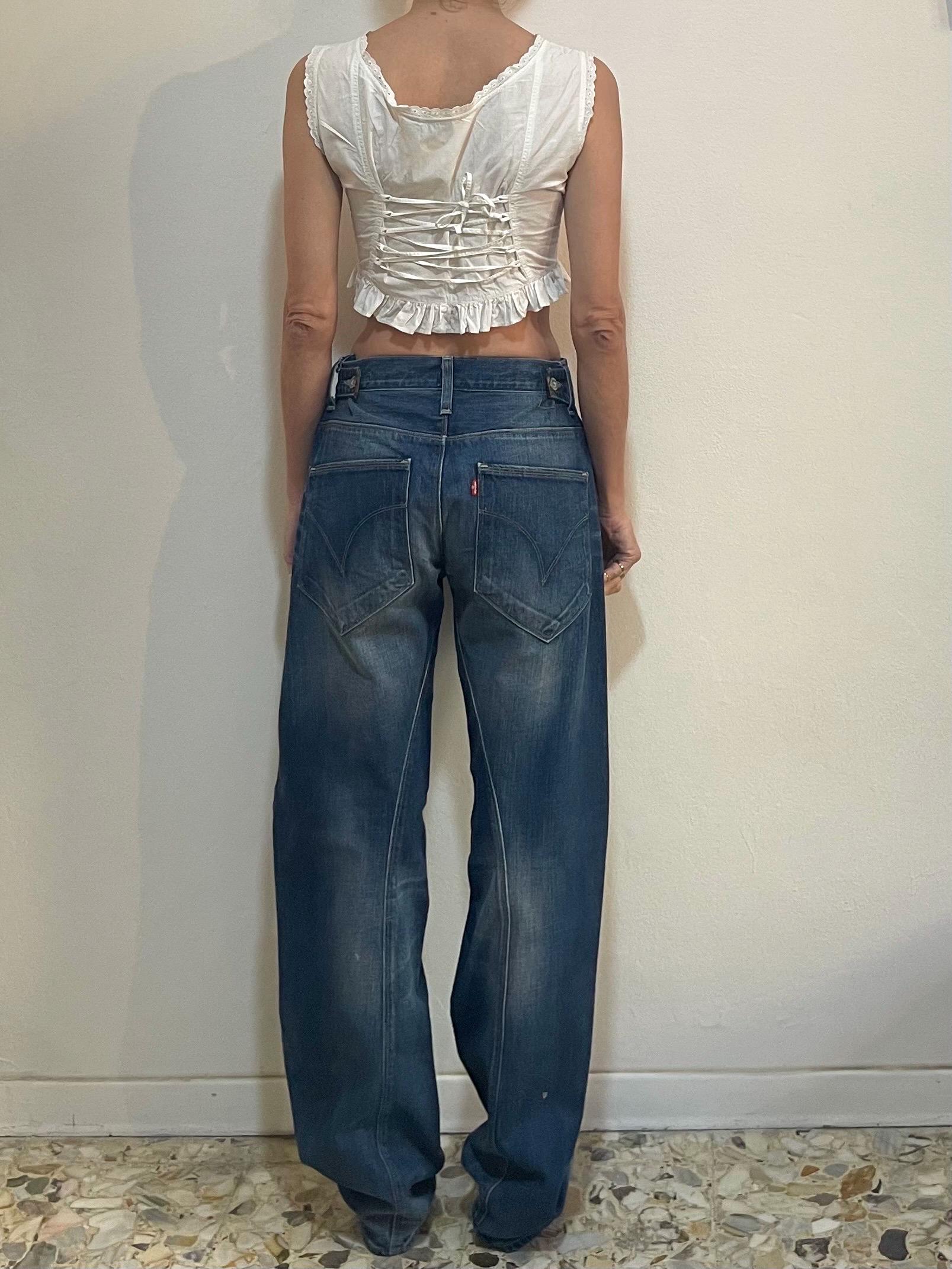 Y2K Levis Engineered Jeans, Twisted Seam Barrel Leg, Button Sides