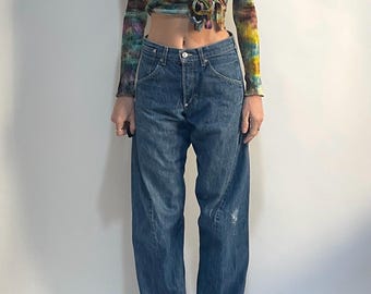 Y2K Levis Engineered Jeans With Twisted Seams, Buckle Back, Barrel