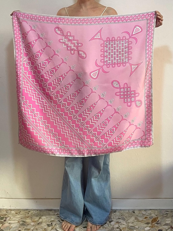 Pucci Scarf Pink Emilio Pucci Saint-Tropez – Framed Silk Scarf For