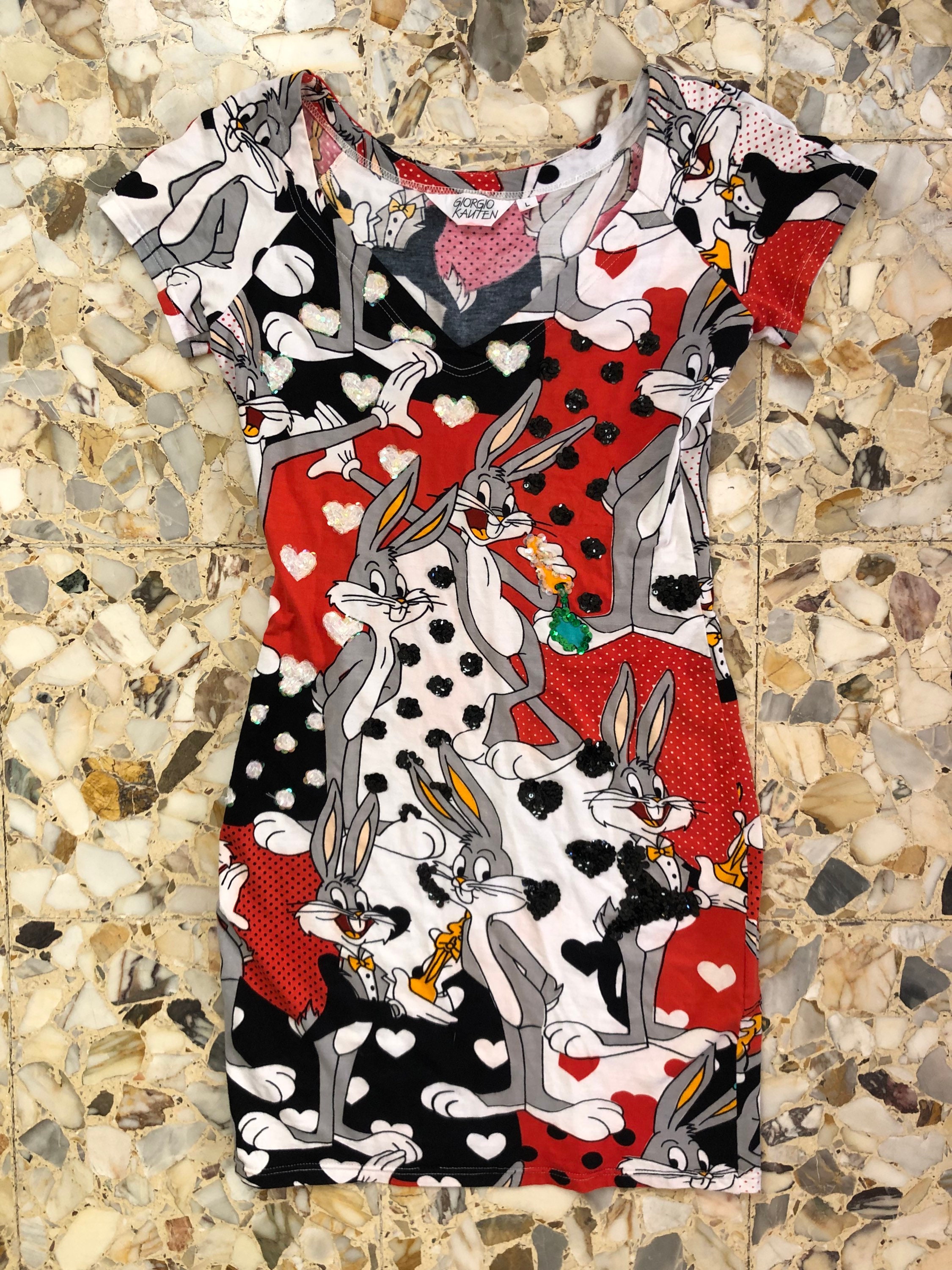bugs bunny sequin shirt dress Gucci Sequin Bugs Bunny T Shirt