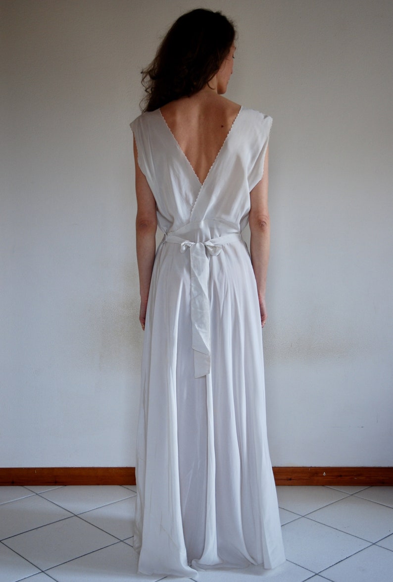 30/'s Hand Embroidered Silk Bias Cut Perfect Condition Wedding Dress Nightgown Slip Dress