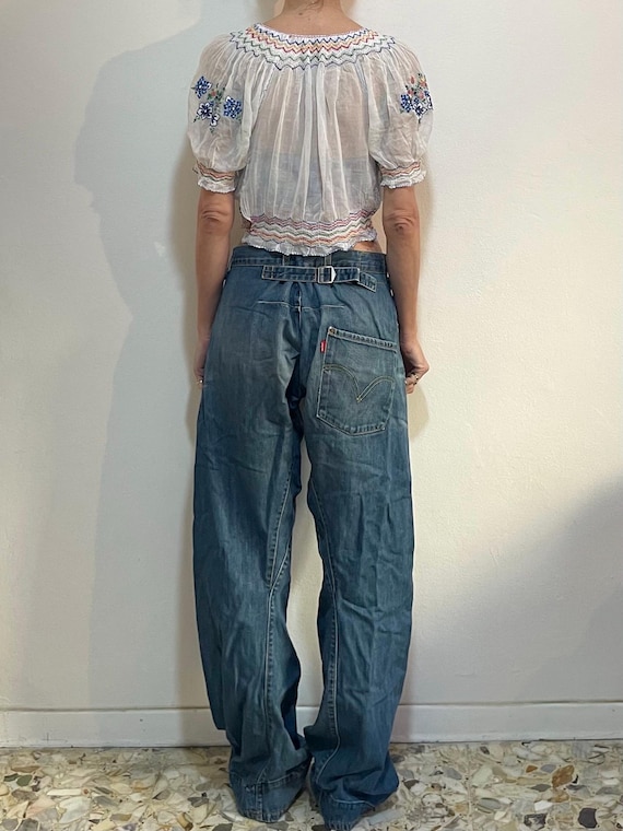 Y2K Levis Engineered Jeans Twisted Seams Barrel Leg With Buckle