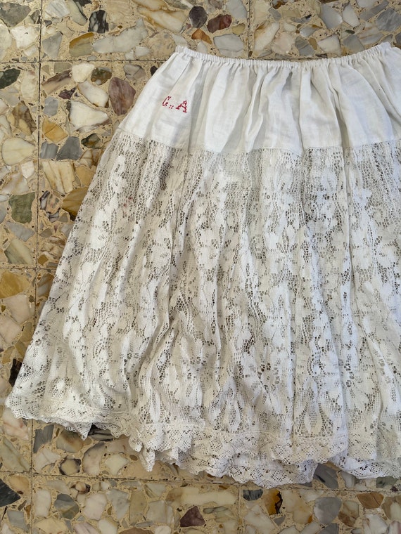 30s White Cotton Prairie Skirt With Lace Trim Pretty Peasant Boho Style Petticoat