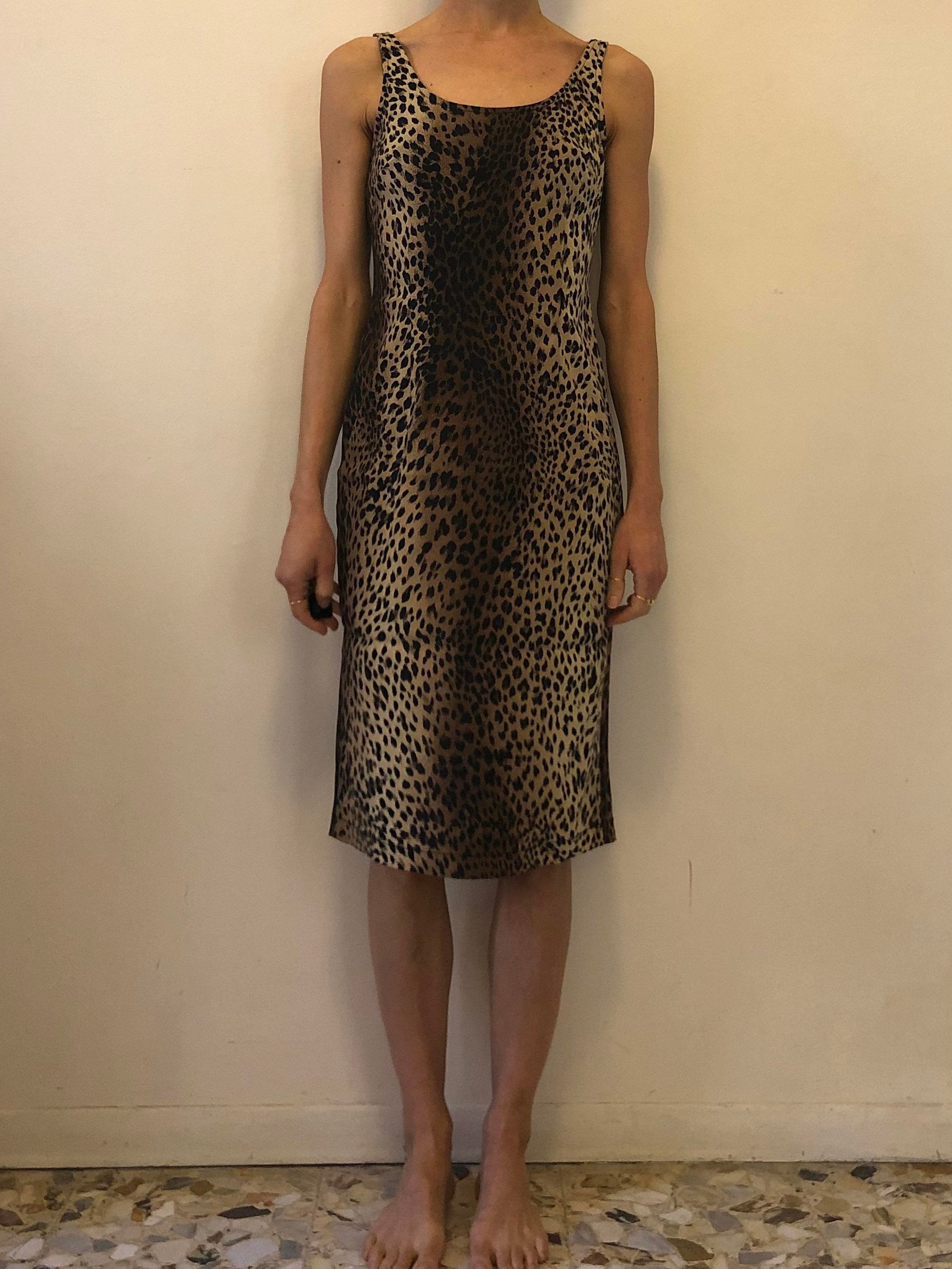 【送料&関税込】Moschino Dress With Animal Pattern Moschino Cheap & Chic Leopard Print Dress with Embroidered