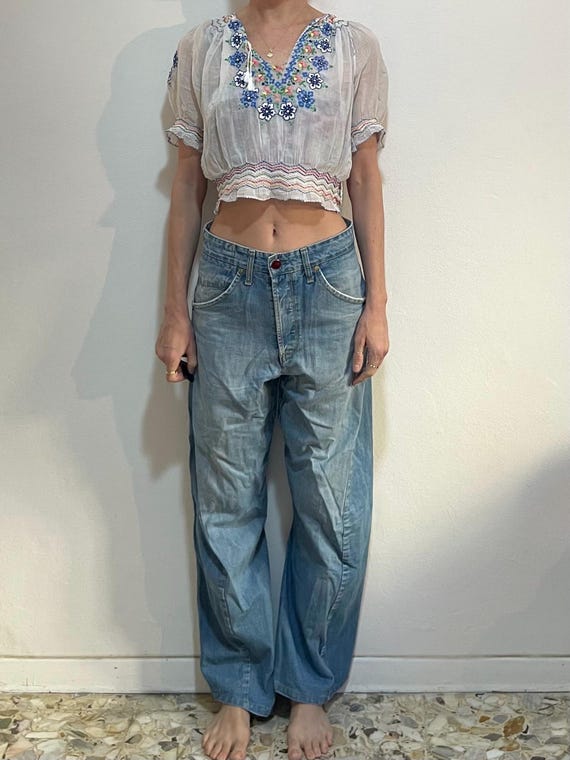 Y2K Levis Engineered Jeans Twisted Seams Barrel Leg With Button