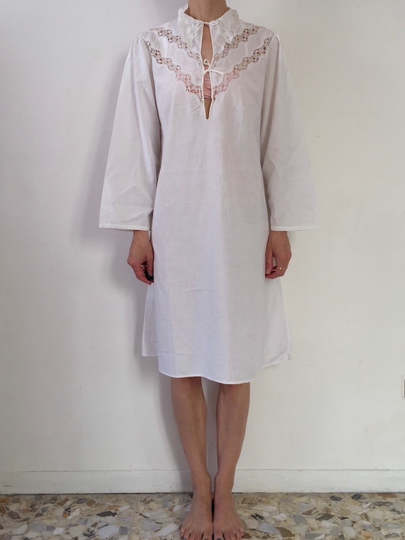 30s White Cotton Nightgown Hand Crochet Lace Bodic