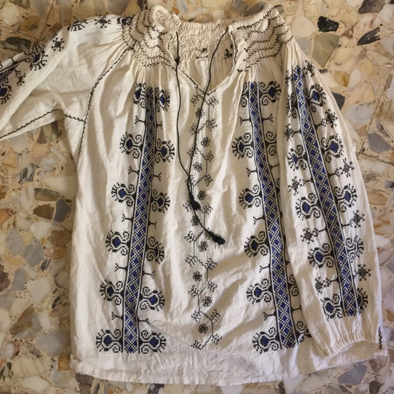 70s Hand Embroidered Hungarian Smocked Hippy Summ… - image 5