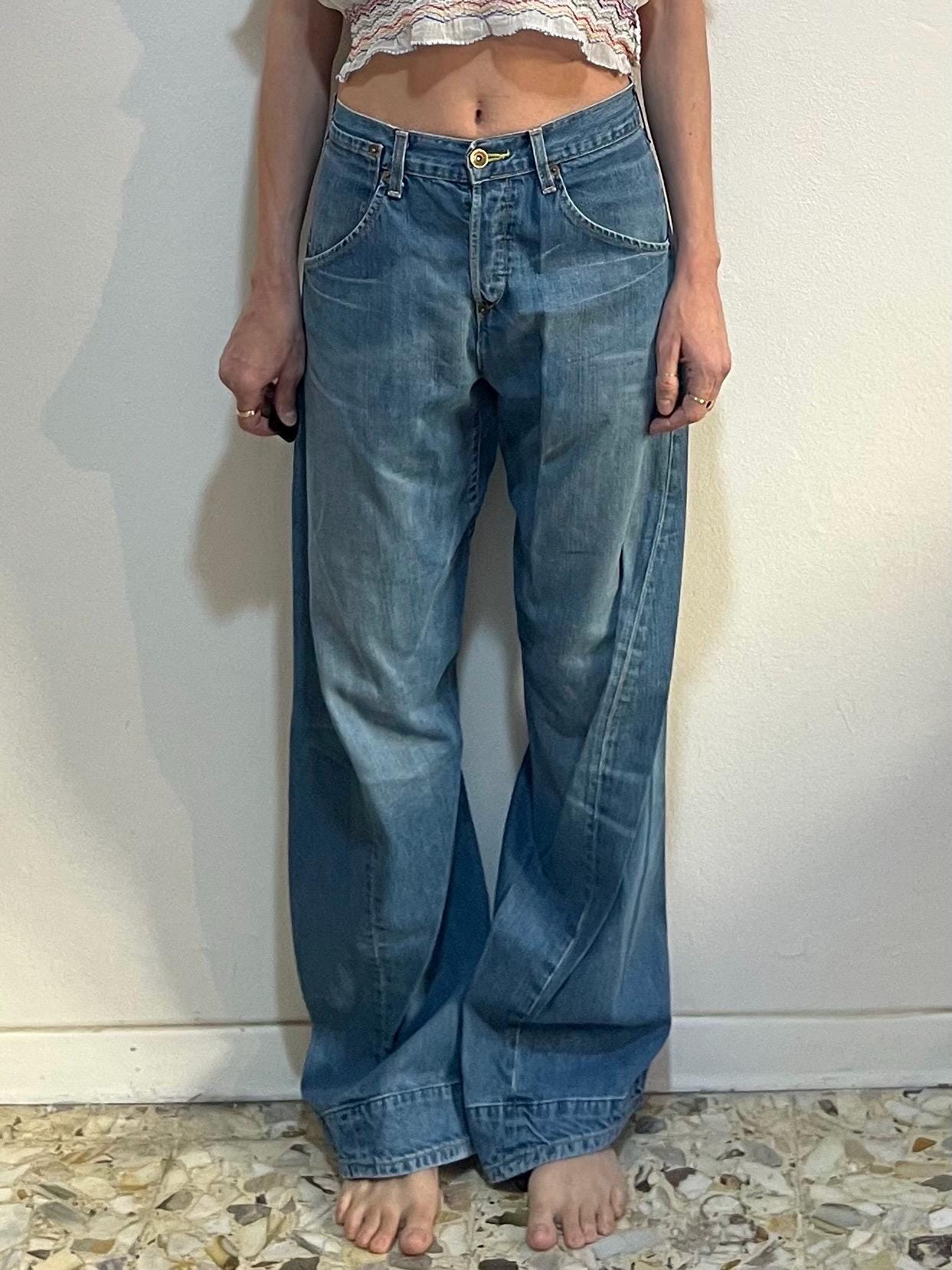 Y2K Levis Engineered Jeans Twisted Seams Barrel Leg With Buckle