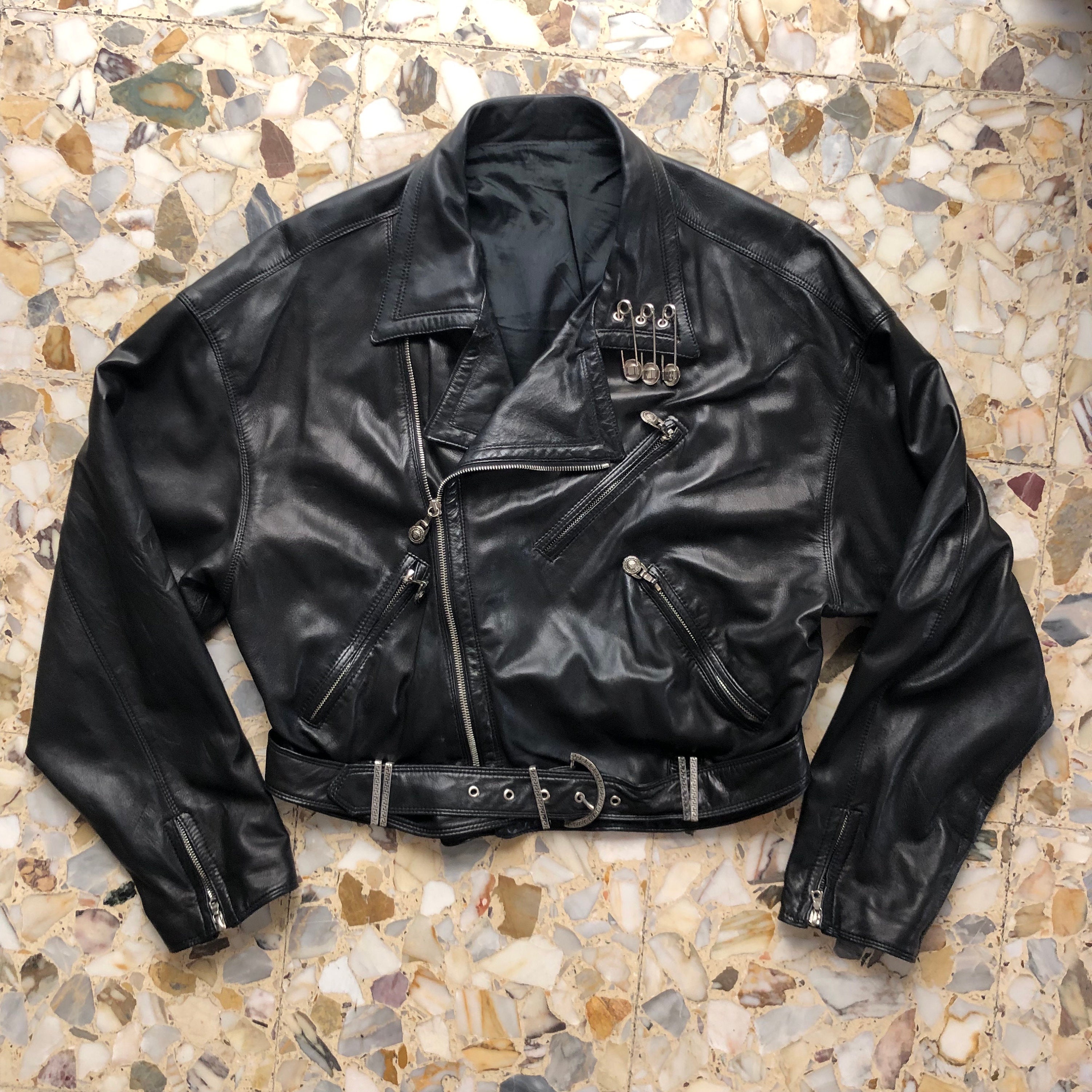 ジャケット・アウター gianni versace archive leather jacket Rare Veste en cuir GIANNI VERSACE collection années 1992s Taille :M