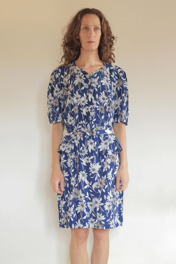 80's like 40's silk daisy print pretty dress with