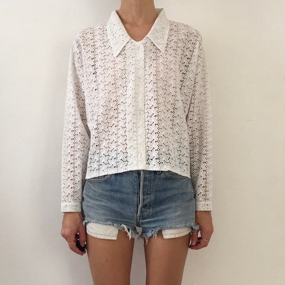 90's White Cotton Eyelet Lace Long Sleeve Summer B