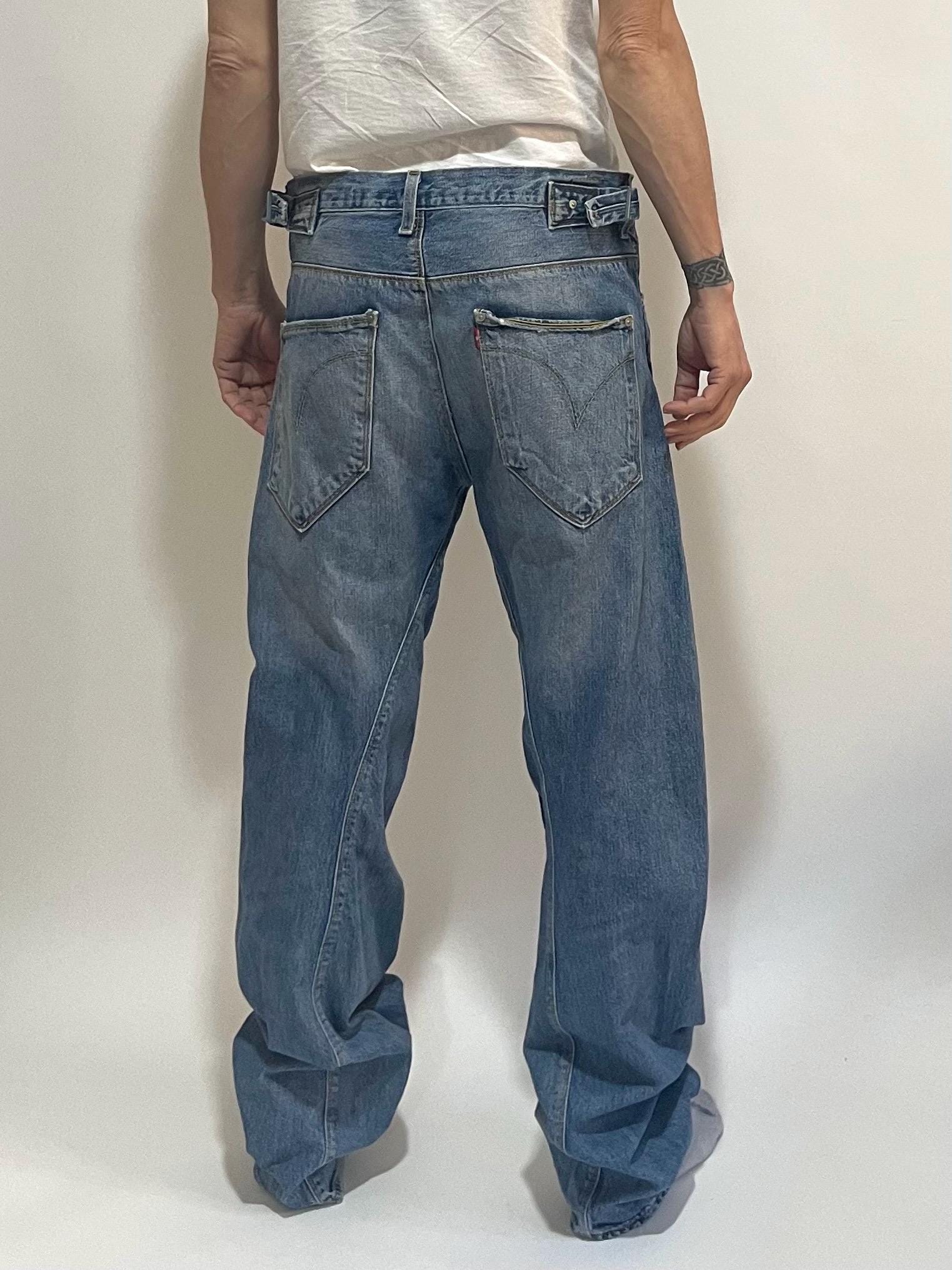 Y2K Levis Engineered Jeans Twisted Seams Barrel Leg With Buckle