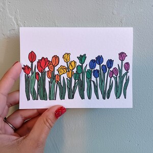 Pride eenvoudige regenboogvlag tulpen illustratiekaart - A6-wenskaart met envelop