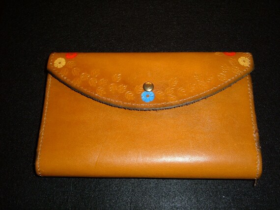 1970’s Leather Wallet with Flowers and Suede Lini… - image 1