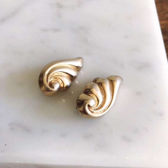 Monet earrings cheap clip on