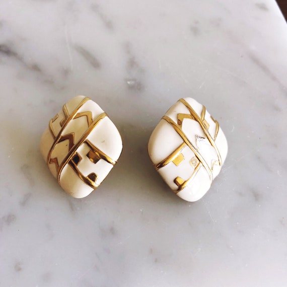 Vintage 80s Monet Enamel and Gold Clip On Earrings - image 2