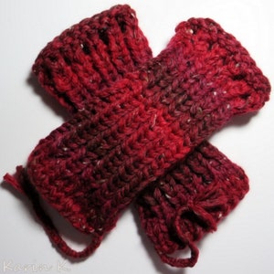 Cuffs Arm cuffs Colour play Wine red Dark red Ruby red Brown red Pearl ruby red with a gentle touch of salmon coarse knit Lana Grossa image 3