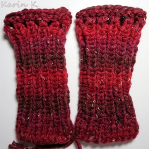 Cuffs Arm cuffs Colour play Wine red Dark red Ruby red Brown red Pearl ruby red with a gentle touch of salmon coarse knit Lana Grossa image 7