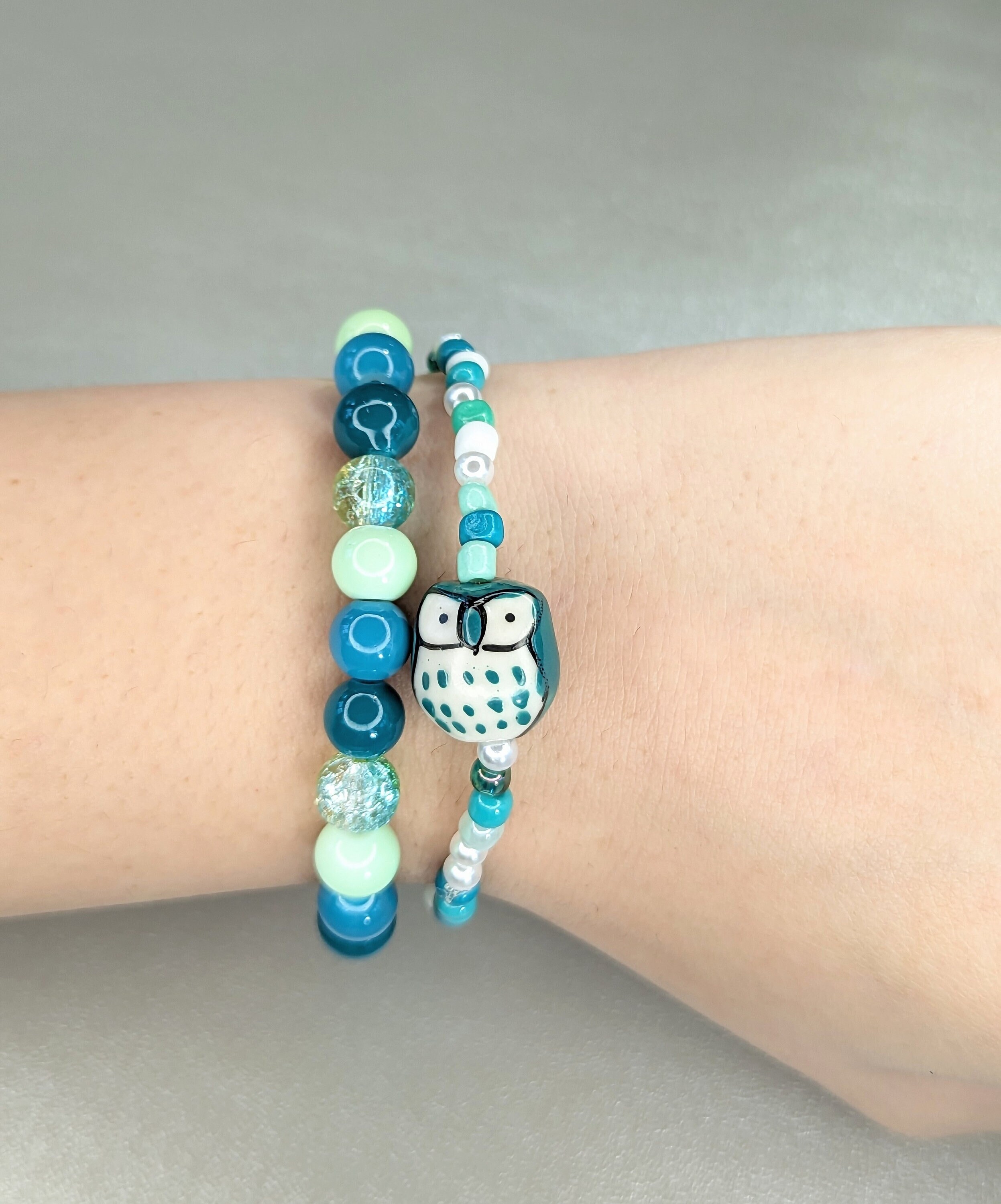 Teal Glass Beaded Bracelet Set: Owl Charm, Stretchy Bracelets